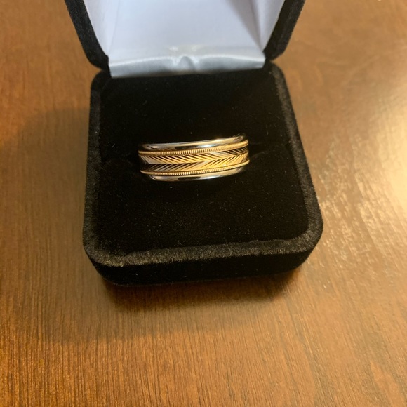 Triton Men’s 8.0mm Wedding Band Sz 10